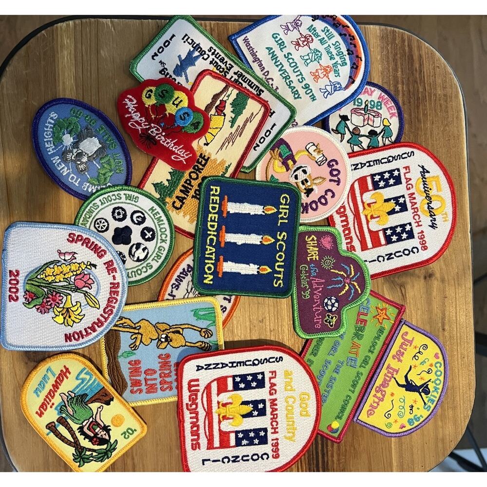 Girl Scout Patches, Mixed Lot Of 18